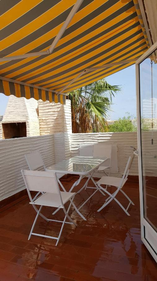 Bonita Casa En Urbanizacion Privada Muy Cerca Del Mar Y De Alicante 그란 알라칸트 외부 사진